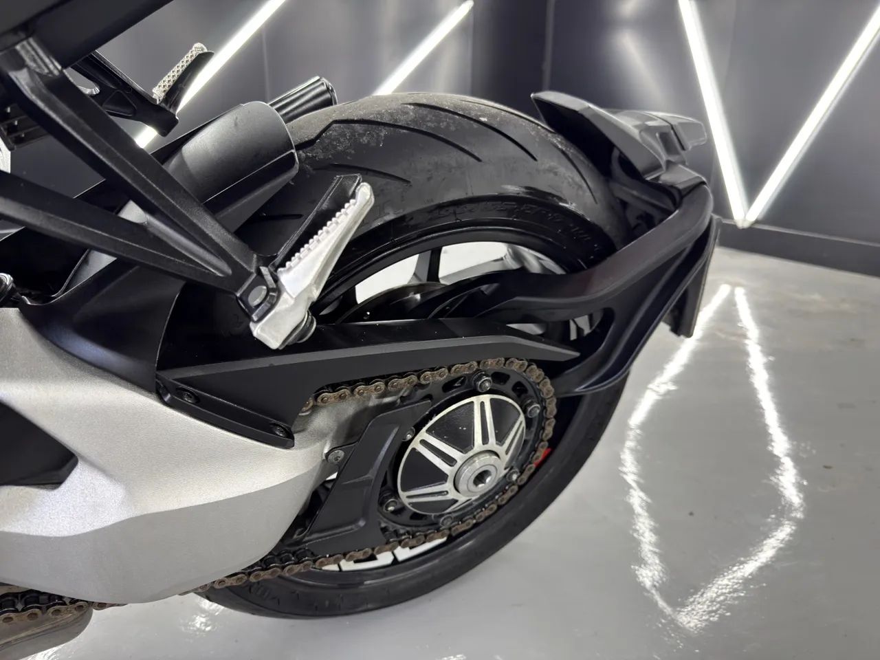 Honda Cb 1000r abs 2021 - Foto 10