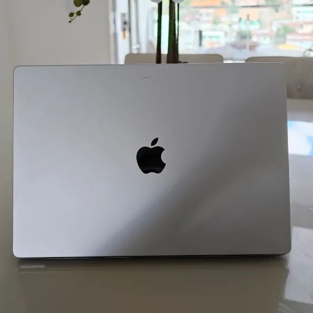 MACBOOK PRO 16 M1 MAX, 64GB, 1TB - SILVER - 100% FUNCIONANDO