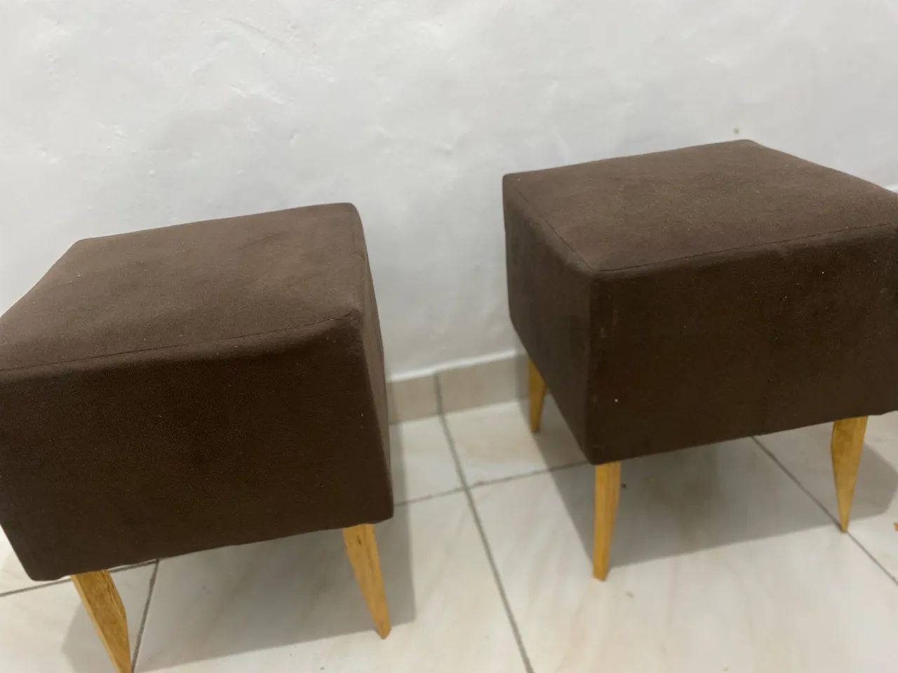 Sofá e puff estado de novo cor marrom - Foto 3