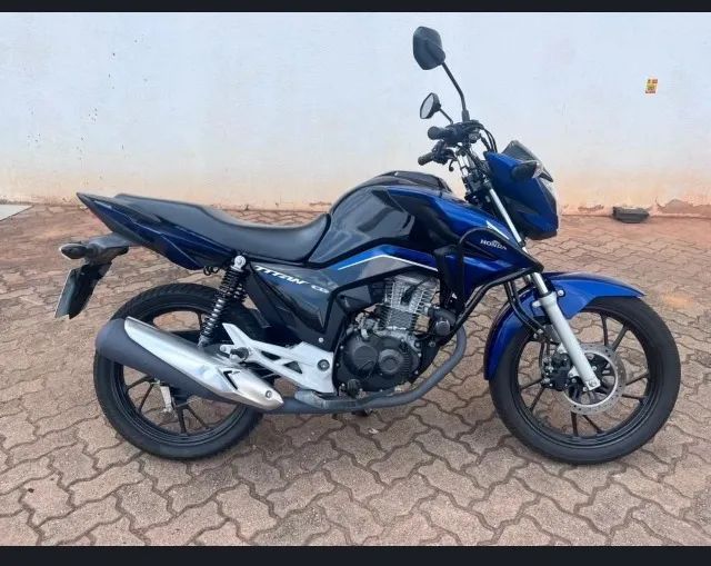 Vendo Titan 2020 