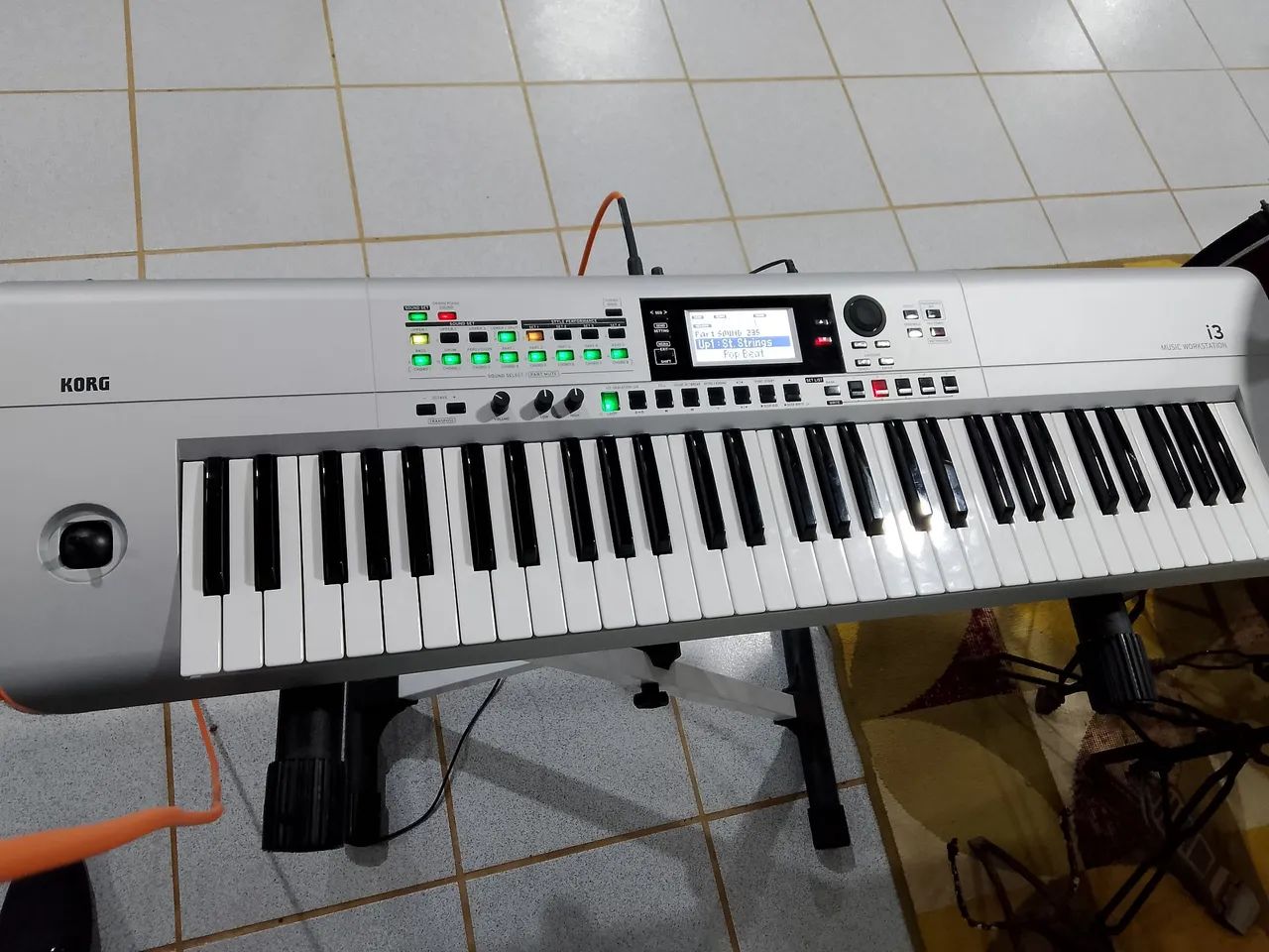 Teclado korg i3 - Foto 4