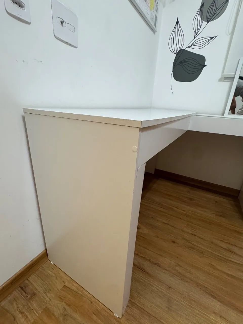 Dressing Table468261419500195841