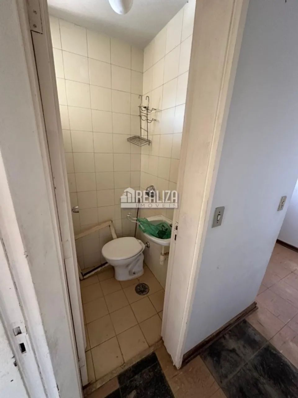 Apartamento com 4 Dormitórios no Centro de Uberaba - Foto 4