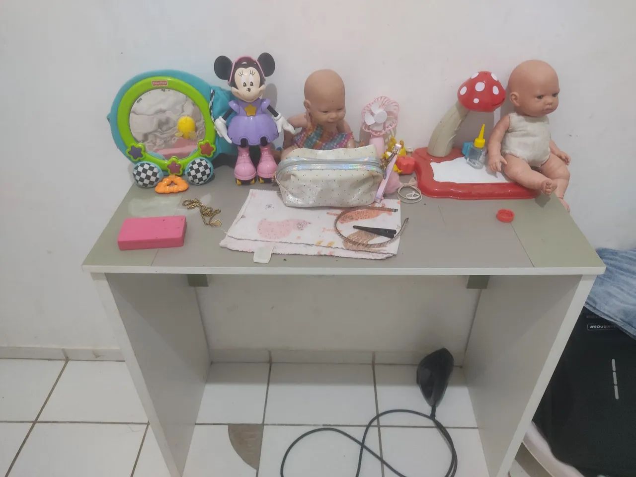 Vendo Escrivaninha 