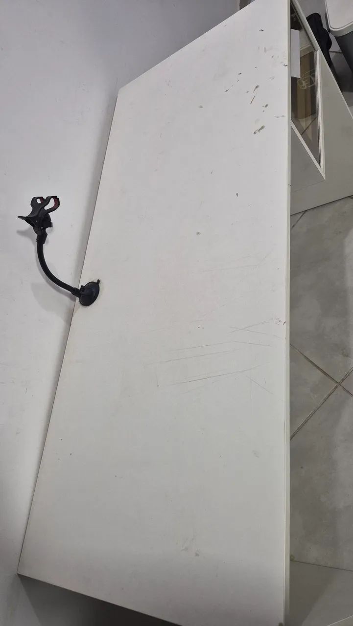Mesa com gaveta - Foto 2