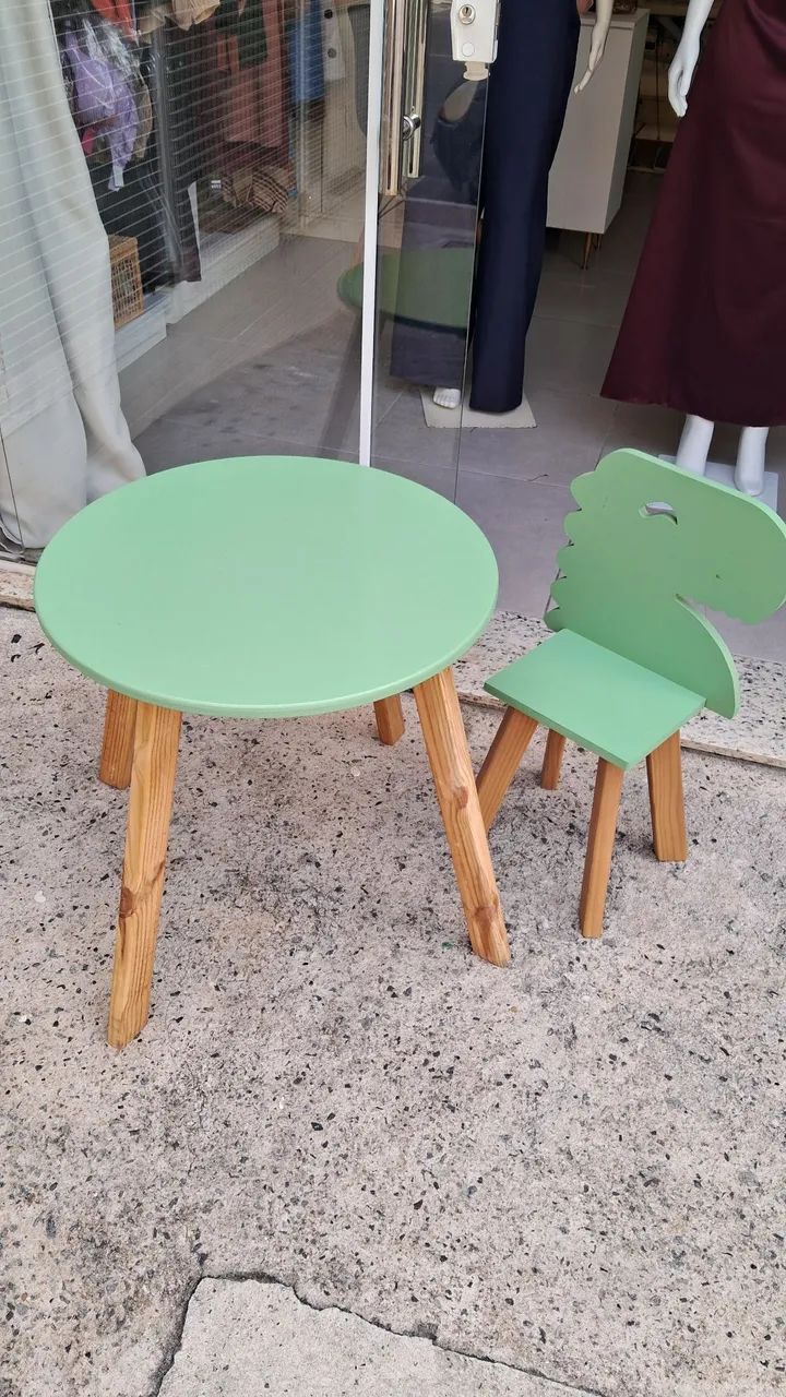 Mesa e cadeira infantil  - Foto 4