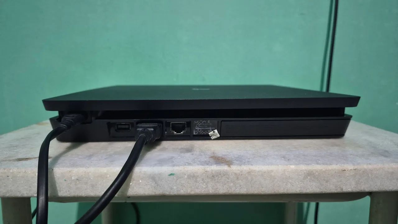 PS4 MUITO BEM CUIDADO PRA VENDER LIGEIRO  - Foto 3