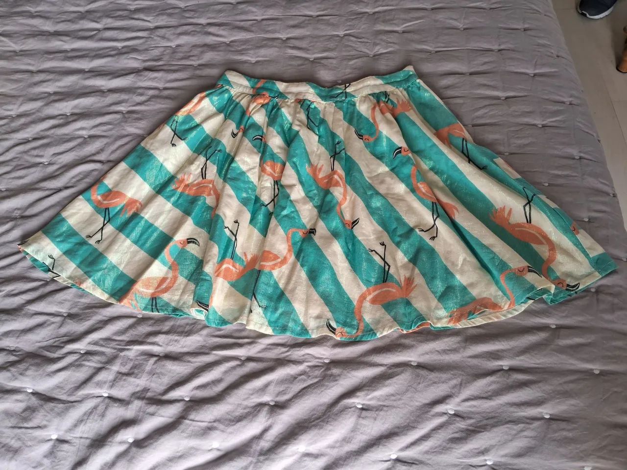 Saia fábula flamingo 