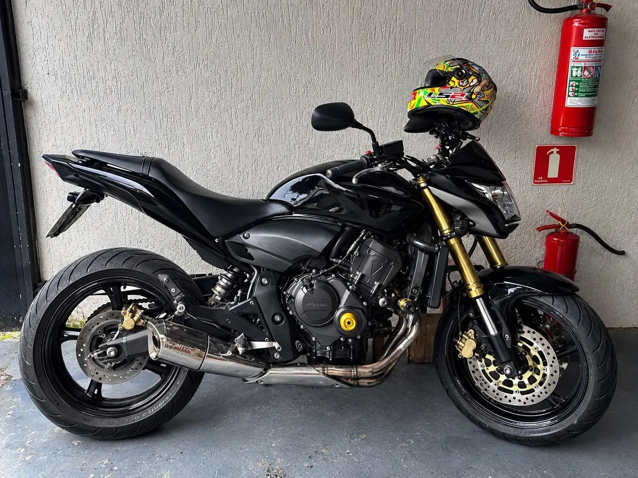 HORNET CB600 2014