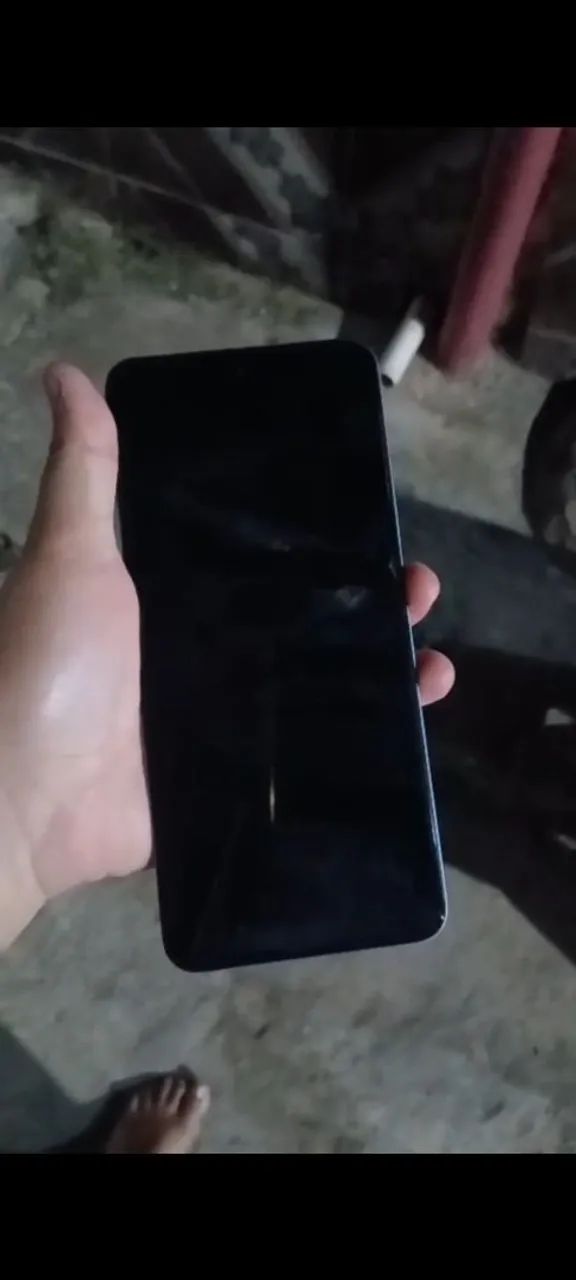 Celular pra vender ou troca pelo iPhone ligeiro 