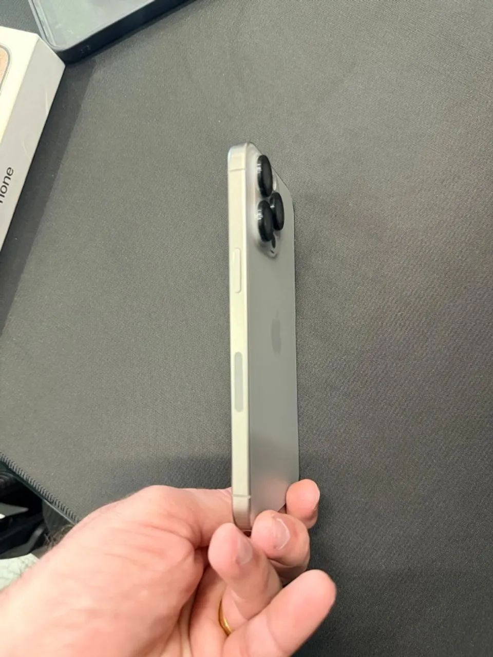 Iphone 15 pro Max - Estado de Zero - Foto 4