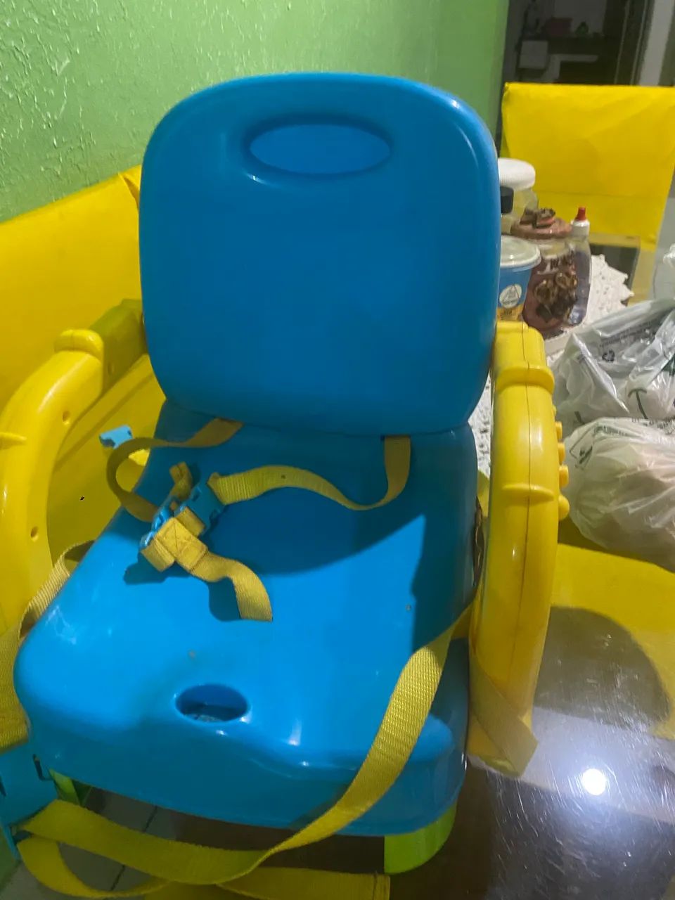 Cadeirinha de alimentação 