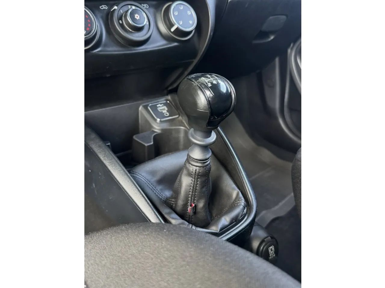 Fiat Cronos Drive 1.3 8V Flex 2022 - Foto 5