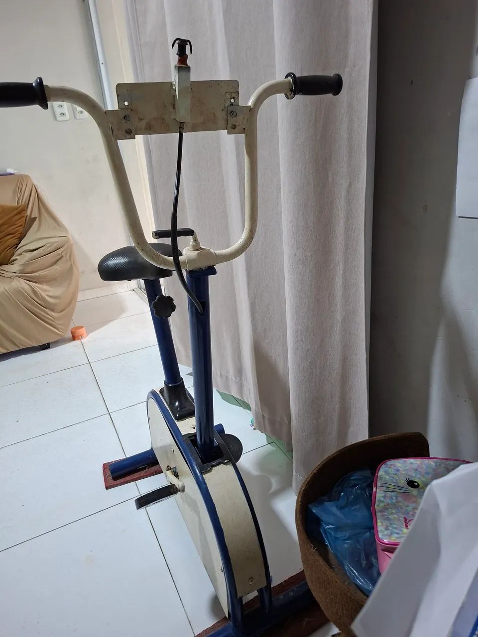 Vendo bicicleta ergometrica  - Foto 4