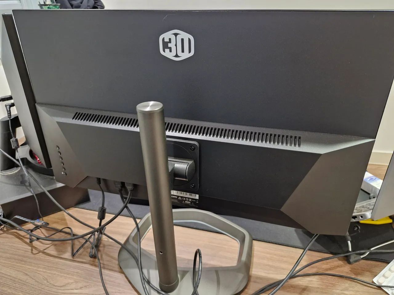 Monitor Gamer Cooler Master 27 - Foto 4