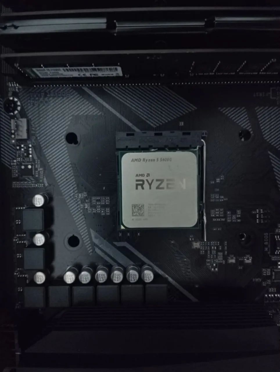 Processador AMD Ryzen 5 5600G (Com Vídeo Integrado Vega 7) - Perfeito Estado! - Foto 2