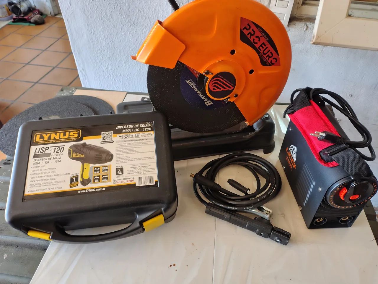 Equipamentos para serralheria 