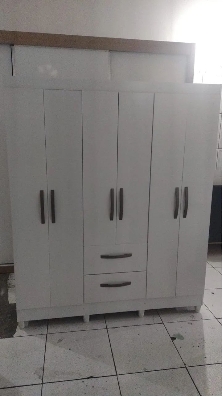 Guarda roupa, mesa e cômoda LEIA A DESCRIÇÃO  - Foto 5