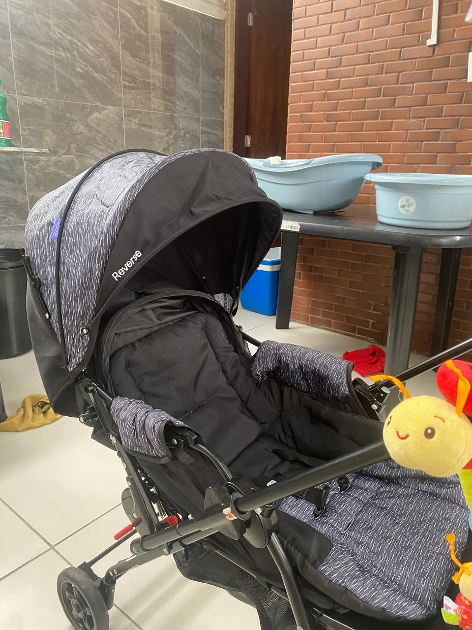 Carrinho de bebê novíssimo  - Foto 2
