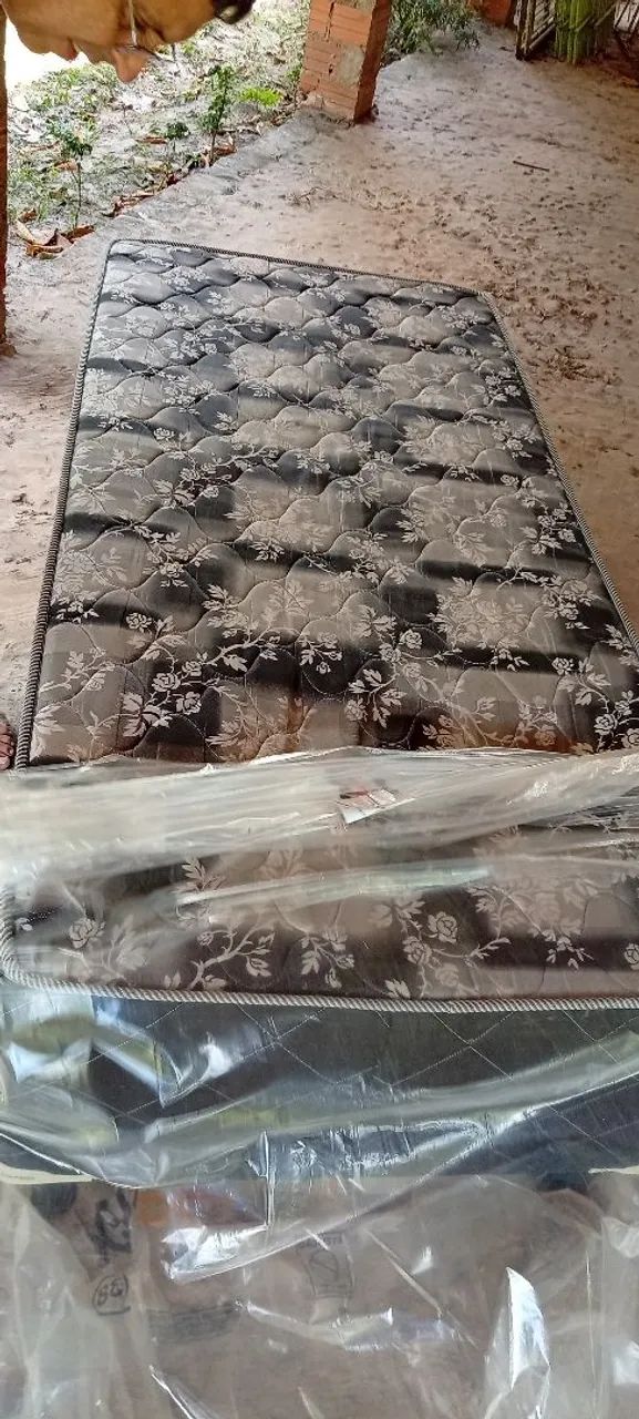 Cama de solteiro 