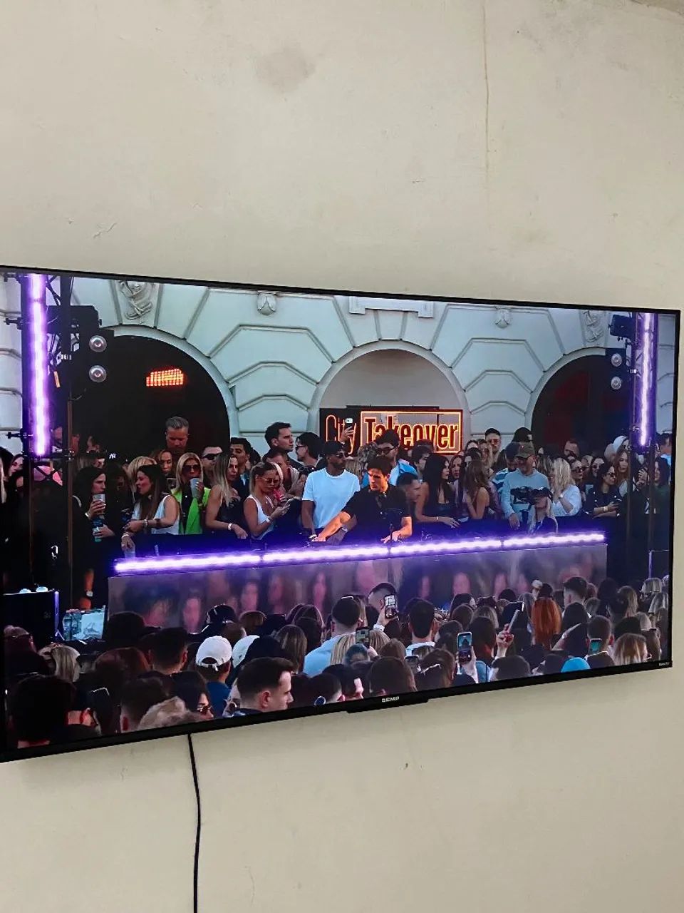 Smart Tv 4K 50 polegadas Roku  - Foto 3