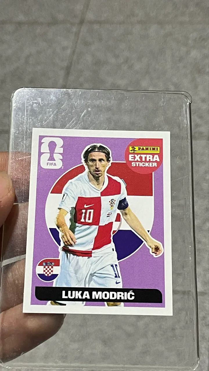 Luka Modric Extra Sticker 457380538971607041