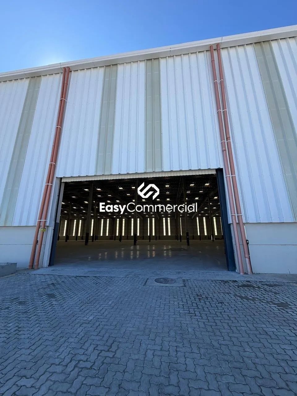 Galpão de 5.300 m² com docas em Extrema MG - Foto 4