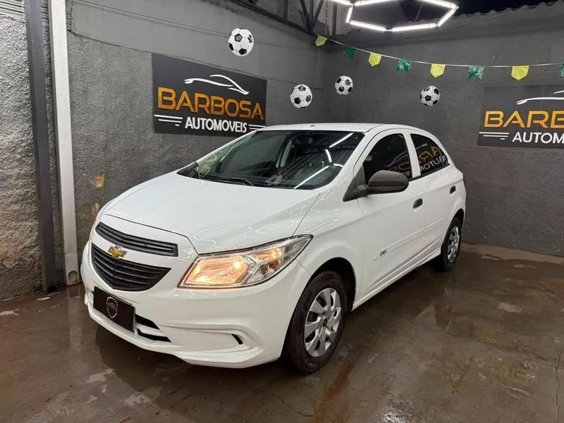 Chevrolet Onix 2016