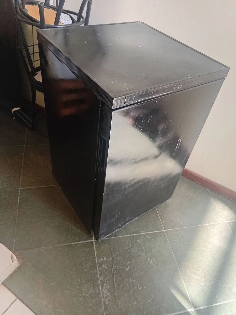 Frigobar Mini geladeira a venda 