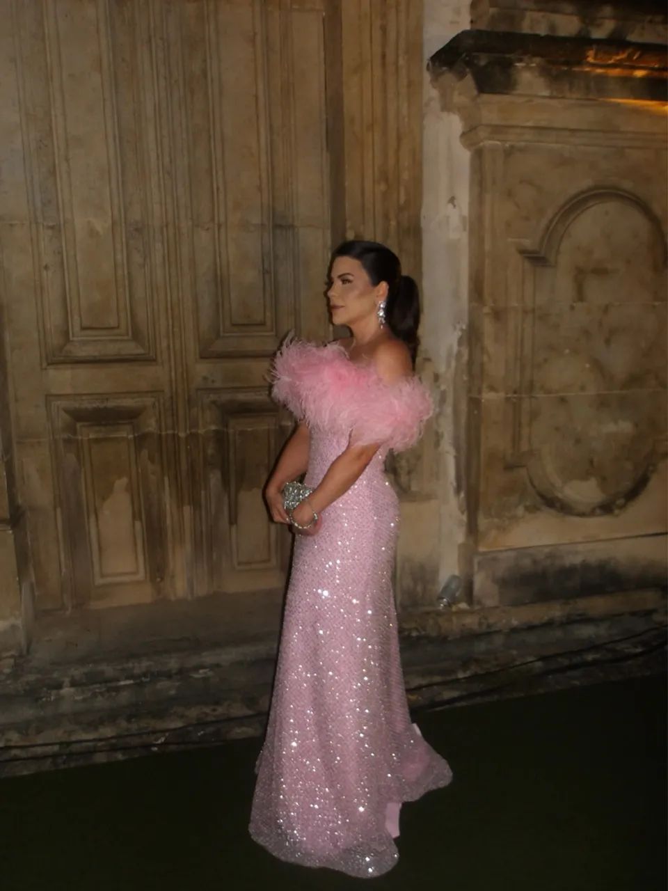 Vestido plumas bordado - Foto 2