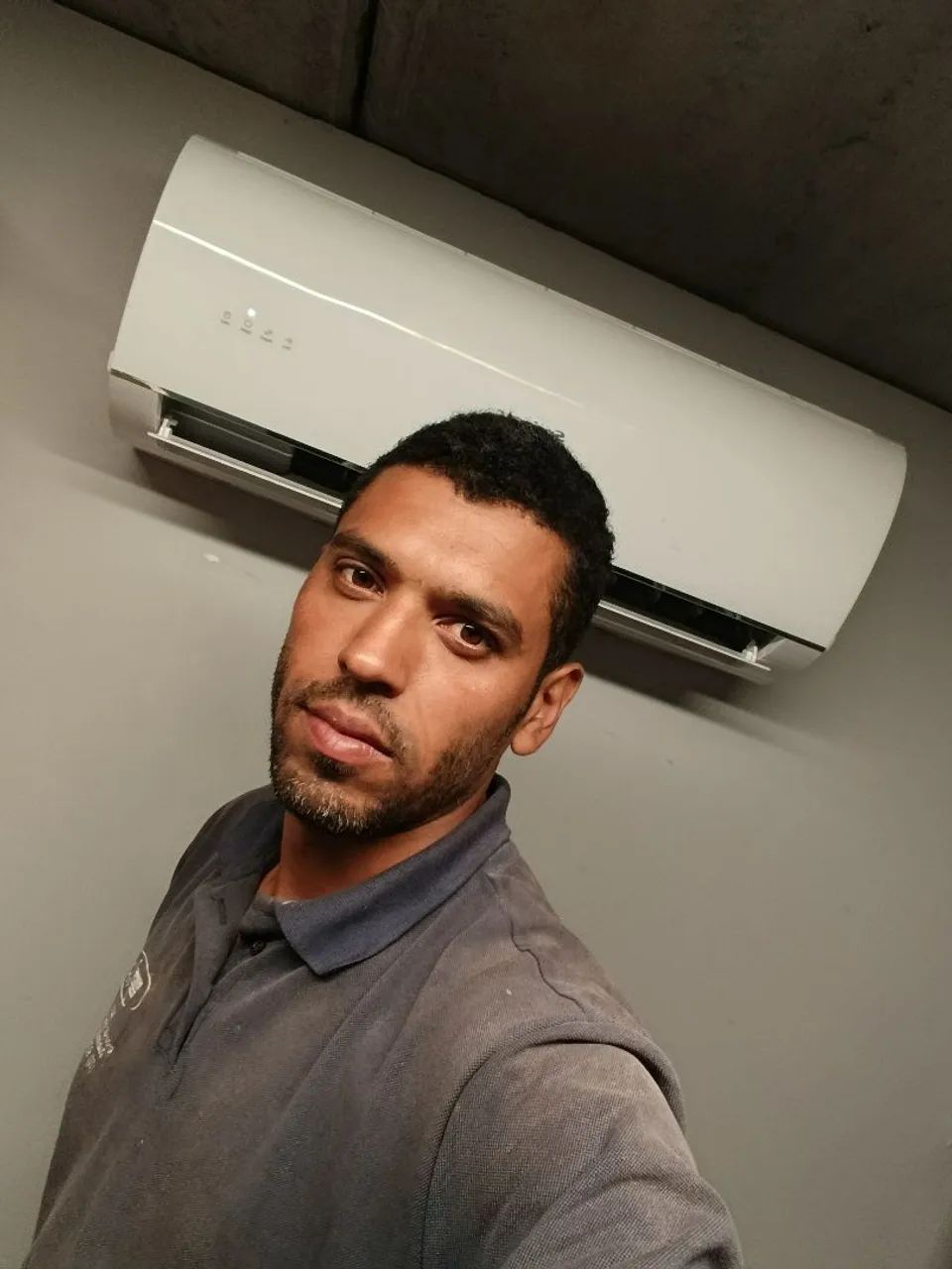 Conserto e instalação de ar condicionado 