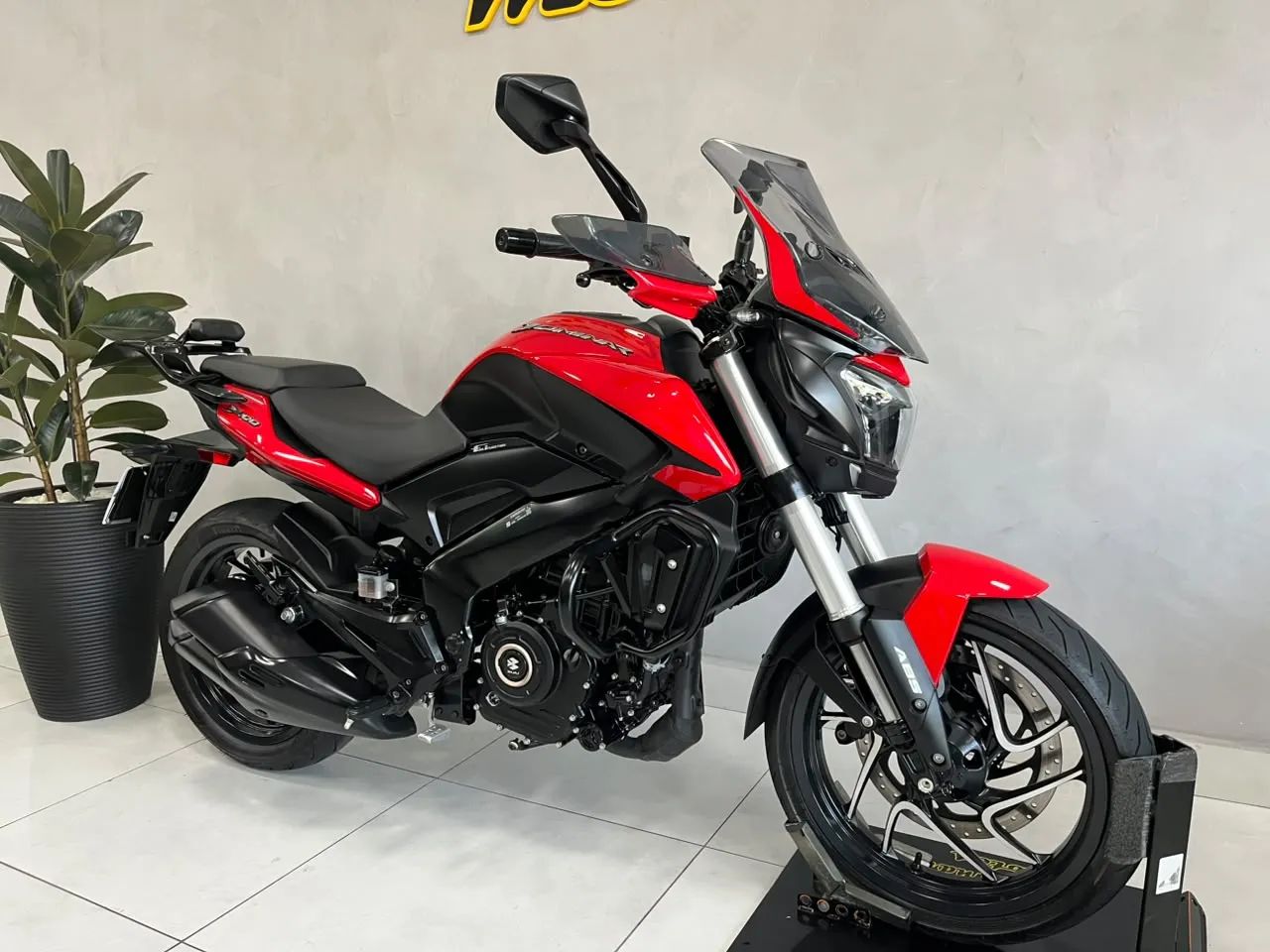 Bajaj DOMINAR 400  - Foto 4