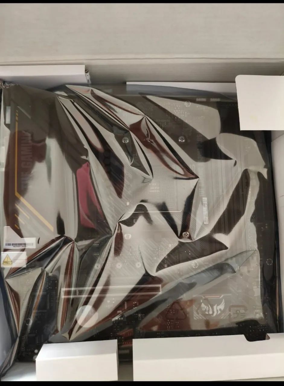 Placa-Mãe ASUS TUF Gaming A520M-Plus ll ( LACRADA )