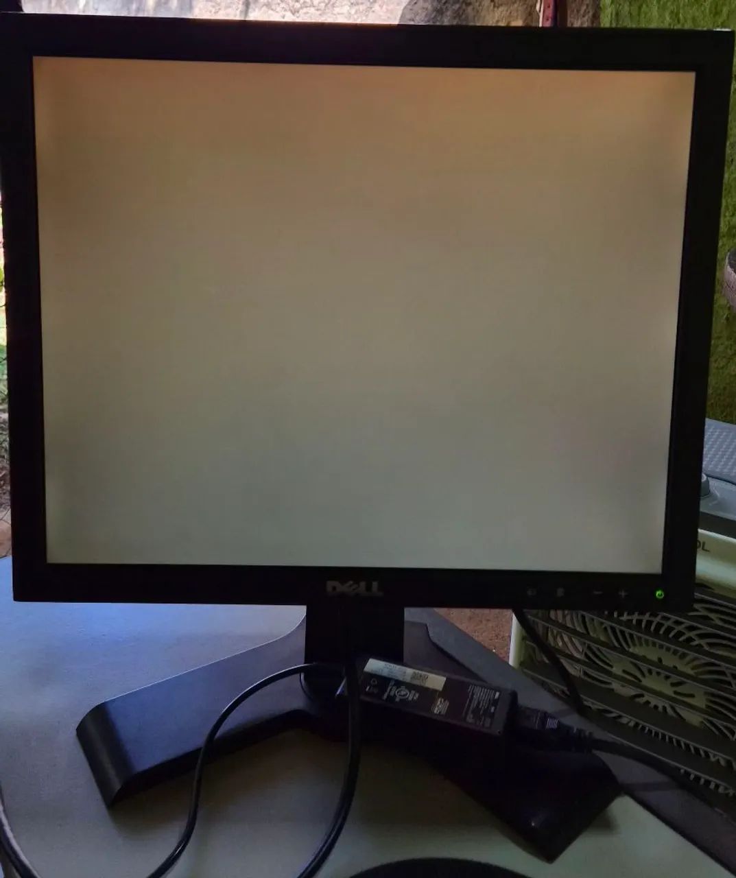 Monitor Dell P170S 17" - DVI/VGA - Base Ajustável + Cabo HDMI - Foto 4