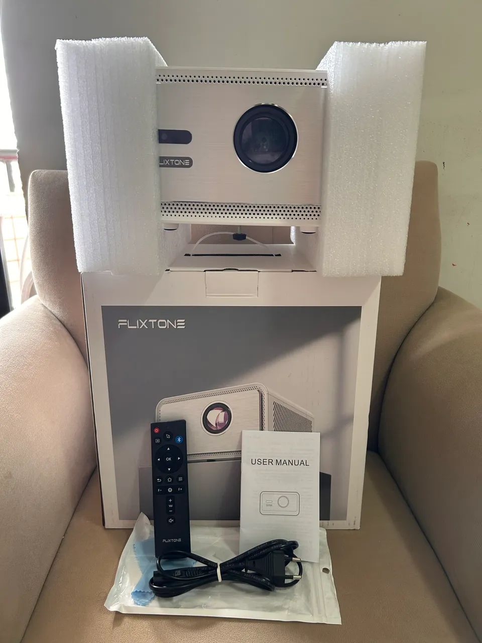 Projetor D9W Mini (1.100 ansi lumem) - Foto 4