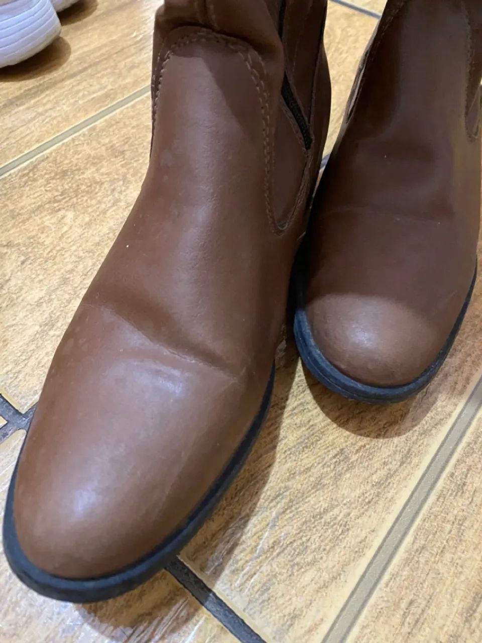 Bota Marrom Cano Alto - 37BR - Foto 4