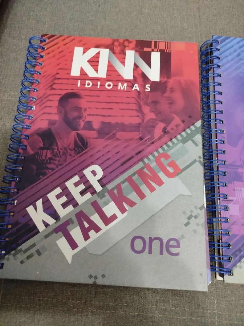Kinn idiomas Keep Talking onde Two - Foto 2