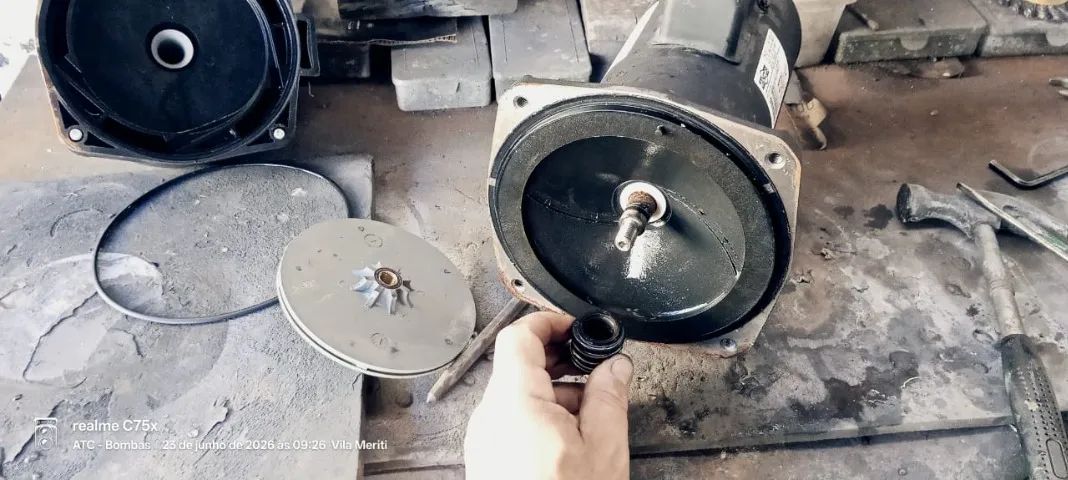 Conserto e instalação de bomba auto aspirante - Foto 3