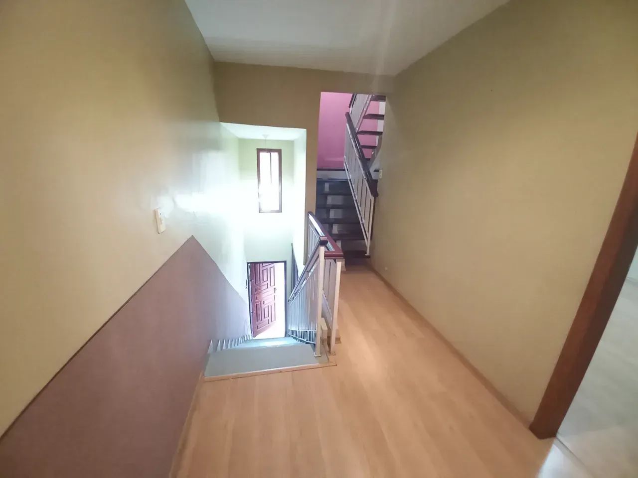 Casa de vila sobrado, de frente, com 2 andares. - Foto 4