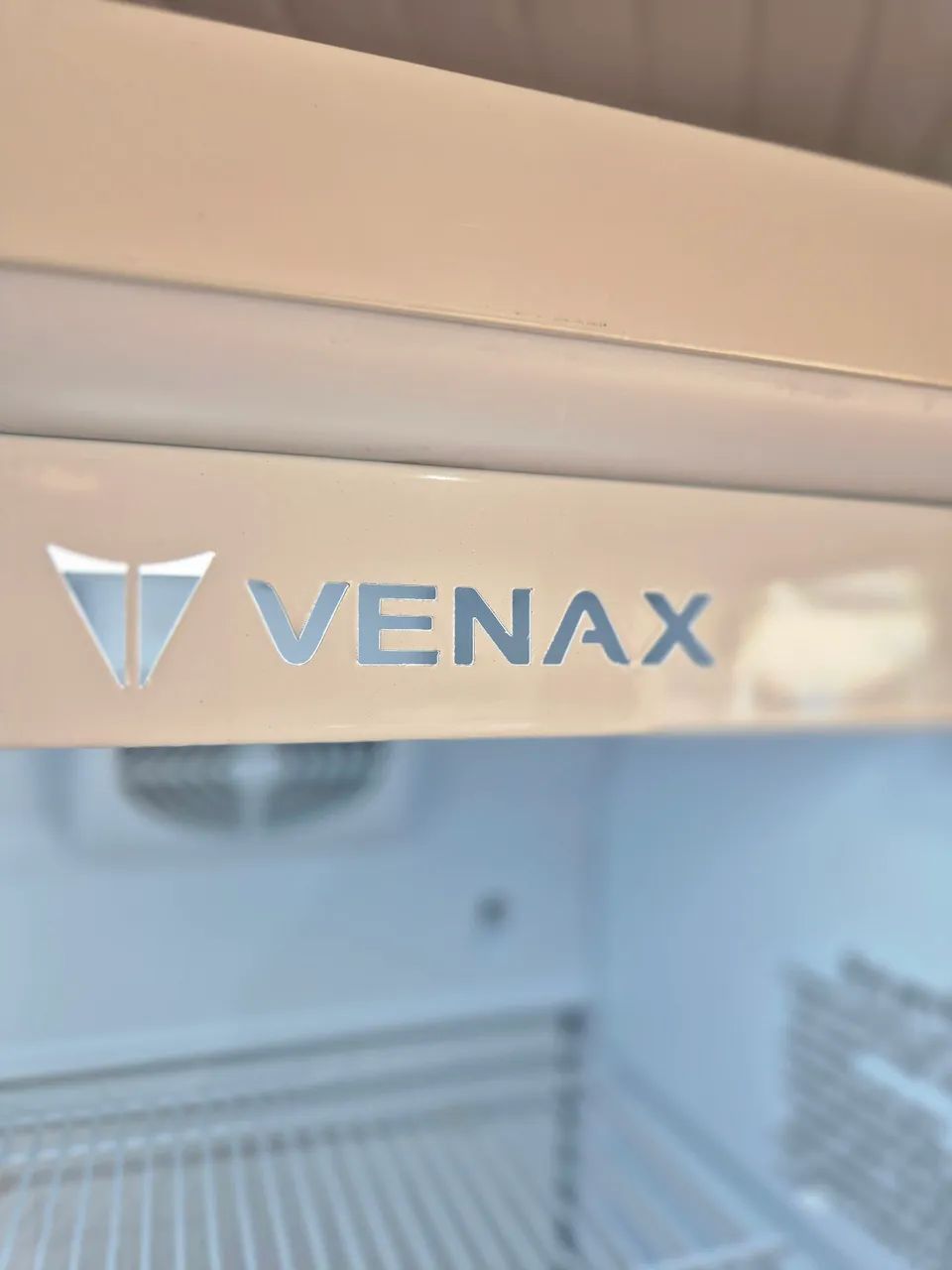 Expositor Venax slim Nova  - Foto 4