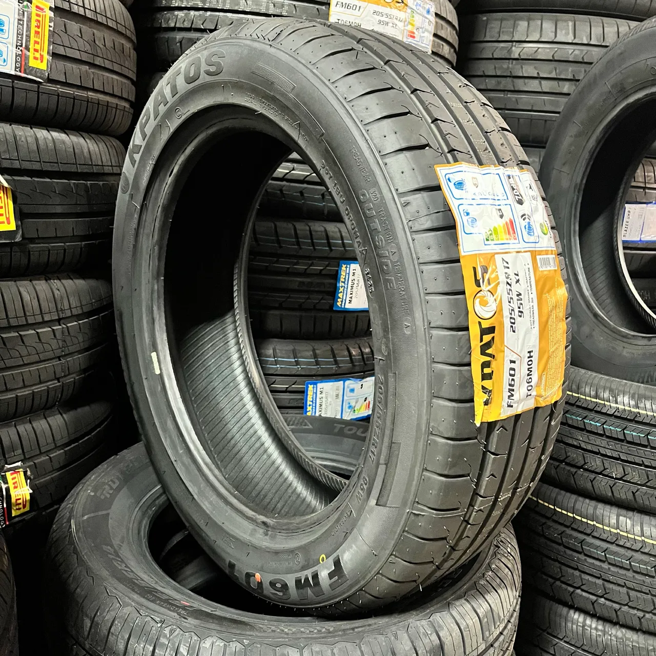 PNEU 265/65R17 MAXTREK - Peças para carros, vans e utilitários