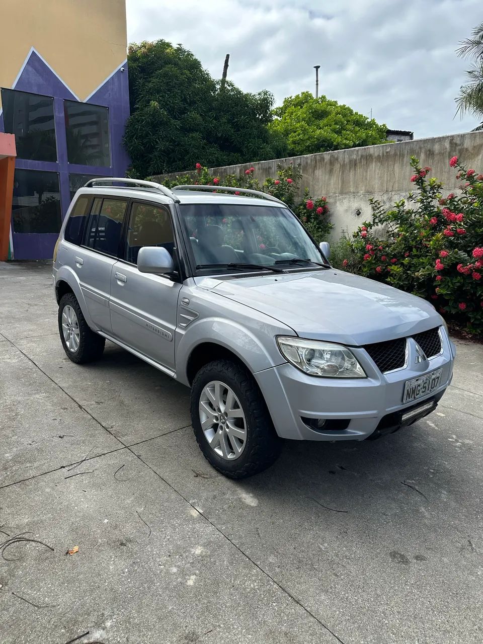 Mitsubishi Pajero 2012