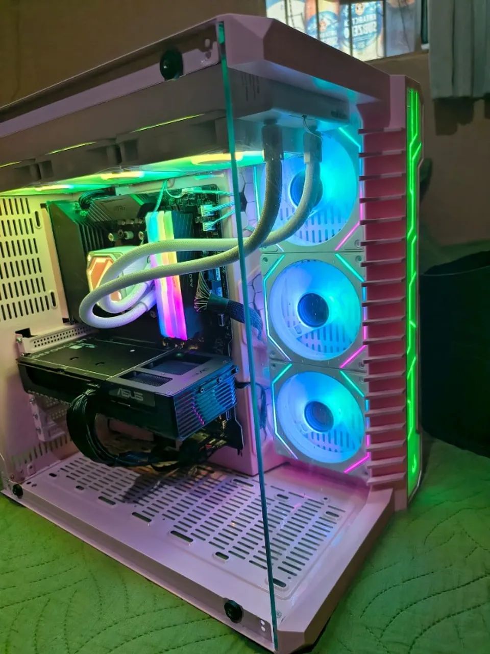 V/T PC GAMER Ultra. - Foto 3