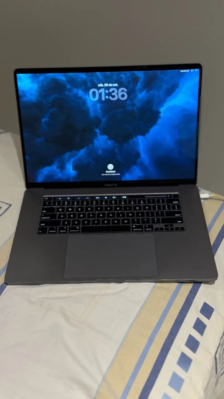 MacBook Pro 16 2019 i7 512 SSD 16GB RAM - Excelente Estado