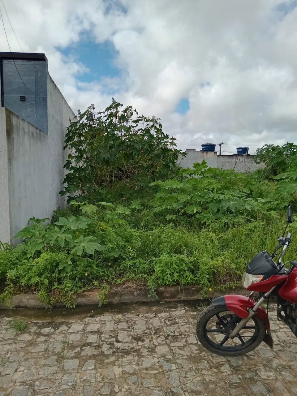 Vende-se terreno em São Domingos - SE