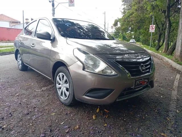 Nissan Versa 2016