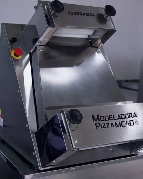 Modeladora de pizza