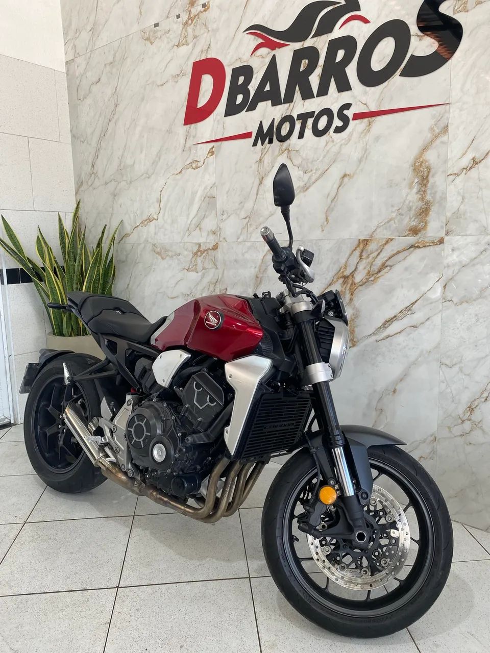 HONDA CB 1000 R 2019 - Foto 3