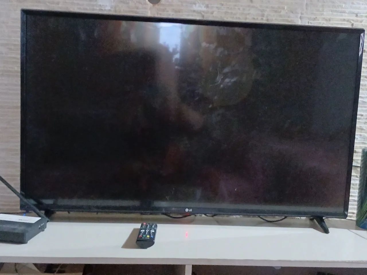 Tv LG 43 polegadas Tela quebrada - Foto 3