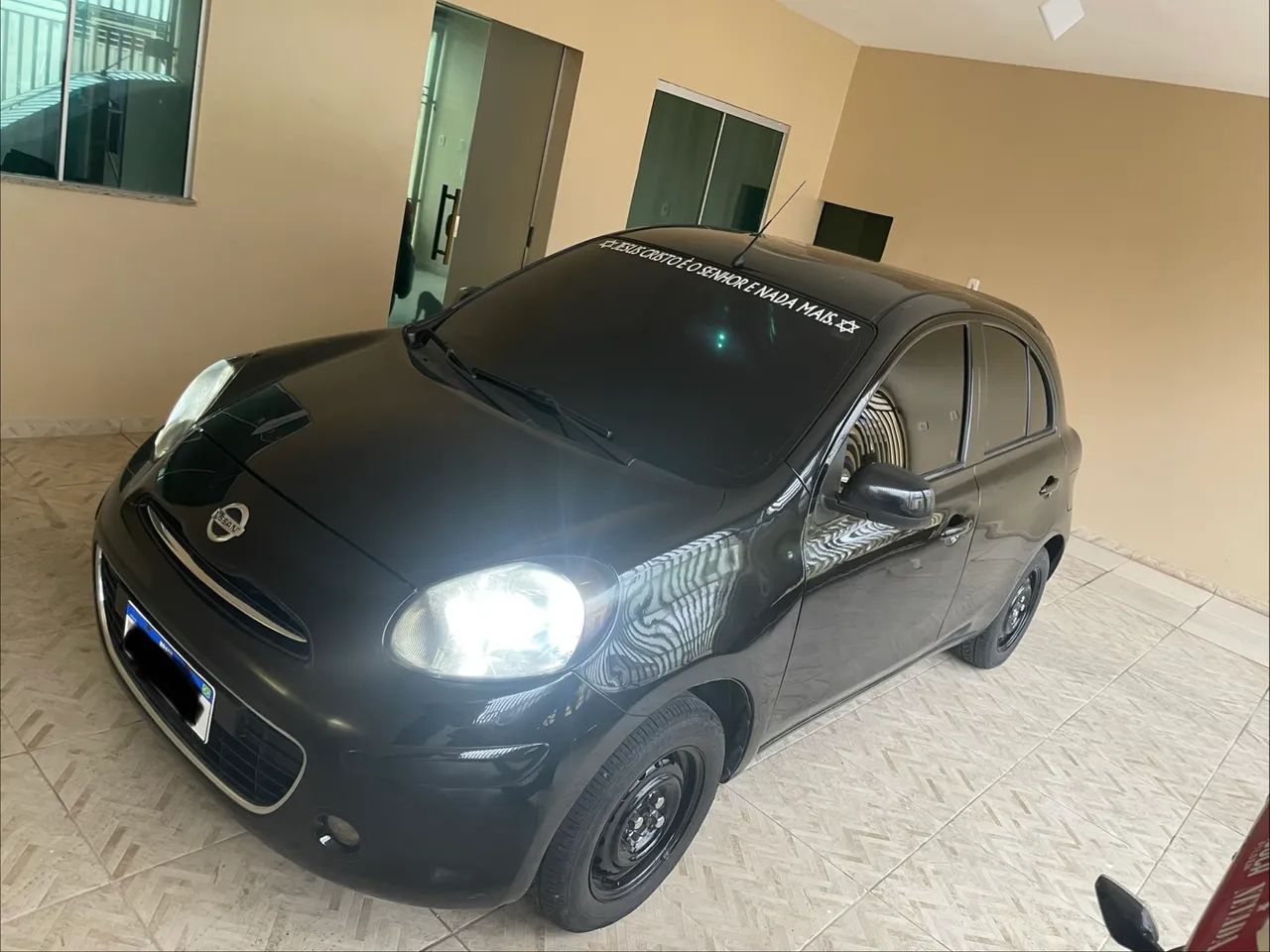 Nissan March 2014